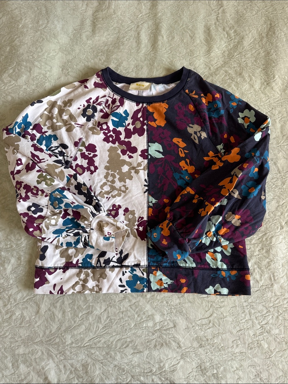 Maeve by Anthropologie Split-Panel Floral Sweatshirt in White, Navy & Burgundy